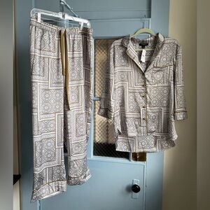 Ann Taylor Gray and Gold Patterned Pajama Set BRAND NEW WITH TAGS